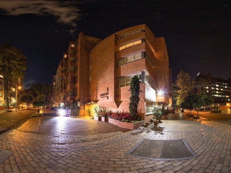 Hotel Retiro 84 By Mij ボゴタ エクステリア 写真